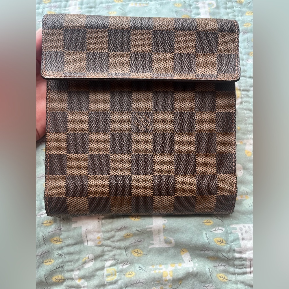 Louid Vuitton CD / DVD CASE (PRICE FIRM)